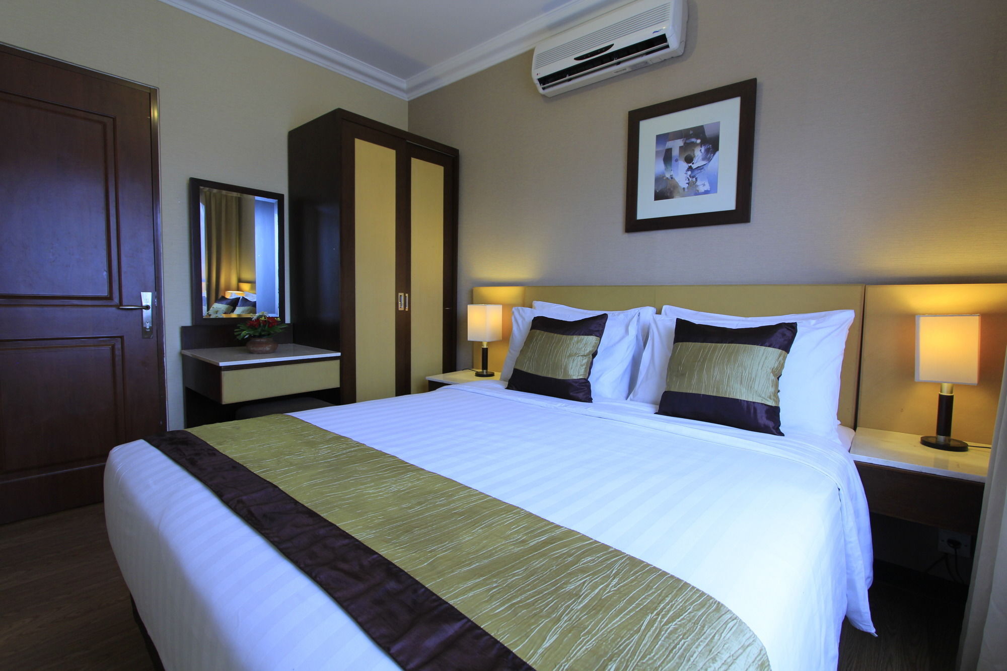Grand Setiabudi Hotel Bandung Exterior foto